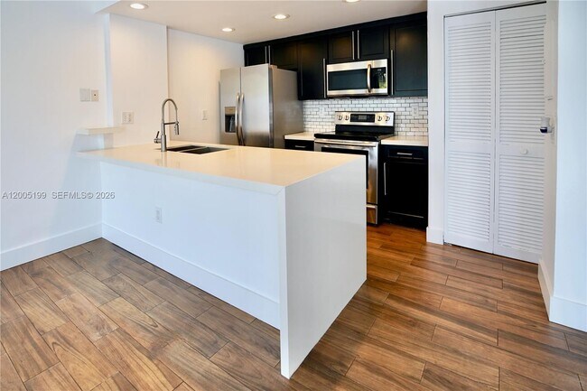 Photo - 3186 Bird Ave