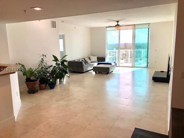Photo - 15051 Royal Oaks Ln Unit 1101