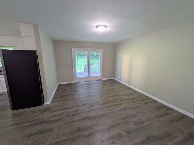 Photo - 1755 Camden Rd