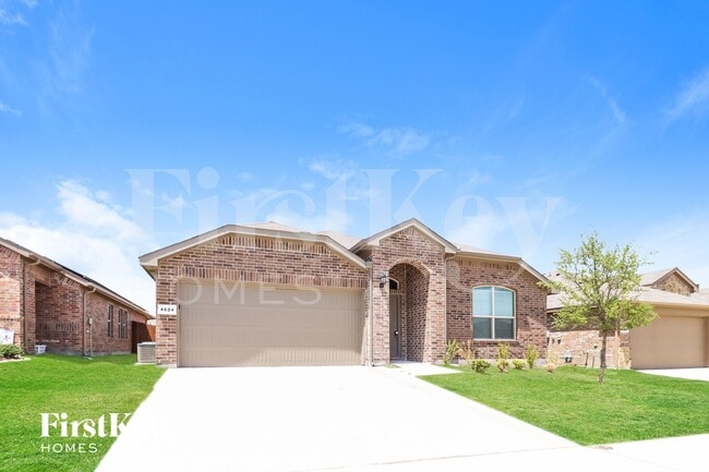 Photo - 4624 Corktree Ln