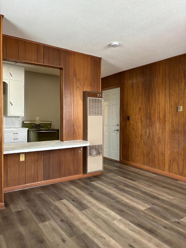 Photo - 1304 Sycamore St