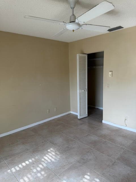 Photo - 728 Lago Rd