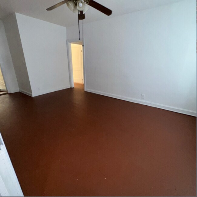 Photo - 441 Manor Pl NW Unit Apt 1