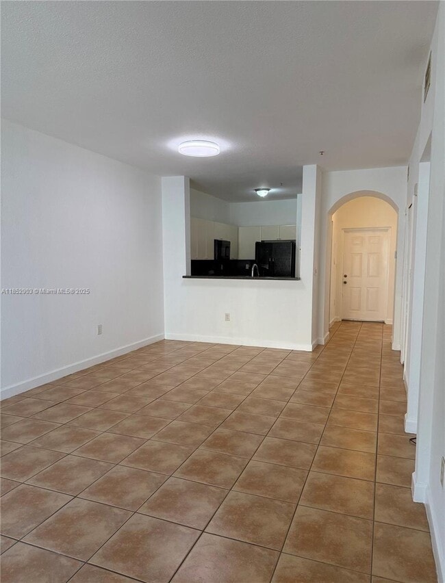 Building Photo - 7060 NW 177th St Rental
