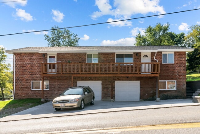 Building Photo - 101 Ron de Le Dr Unit B