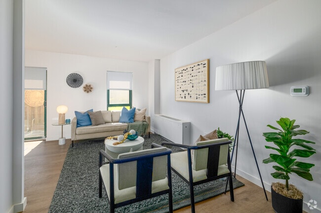 2BR, 1BA + Den - 973SF - Living Room