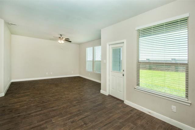 Photo - 11437 Leeson St