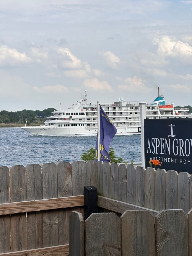 Photo - Aspen Grove ~ Discover the Simplicity of Cottage Living on the River
