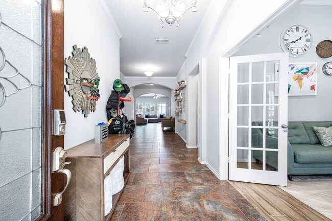 2313 Lilac Breeze Ln