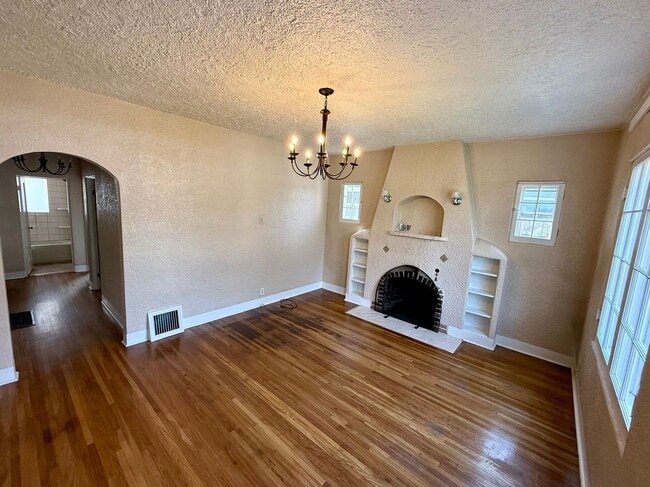 Photo - 508 6th Ave
