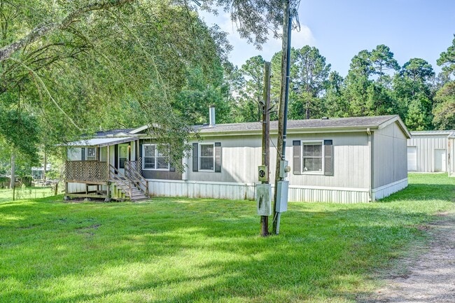 Photo - 418 County Rd 643