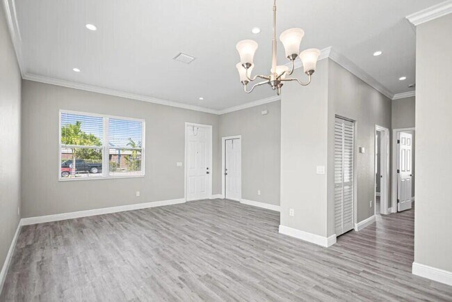 Photo - 132 NW 11th Ave