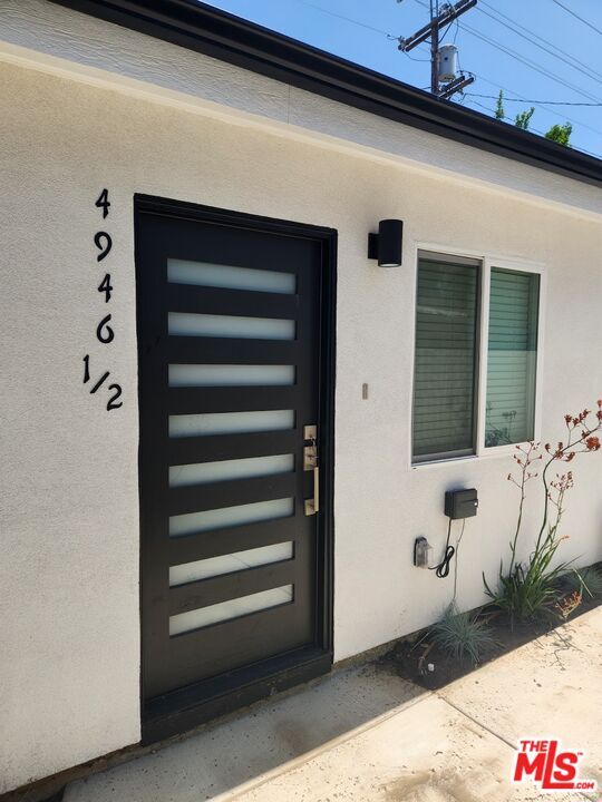 Building Photo - 4946 1/2 CA-27 Rental