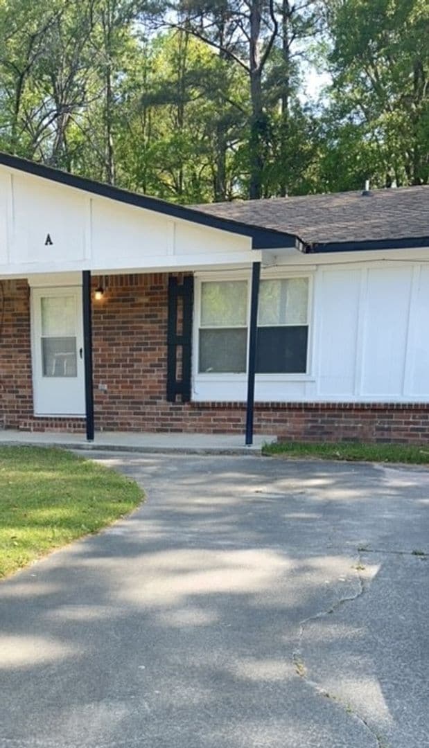 Great 2Br 1Ba Dorchester II School District - Great 2Br 1Ba Dorchester II School District