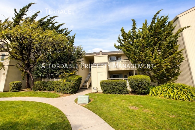 Building Photo - 4033 Abbey Terrace