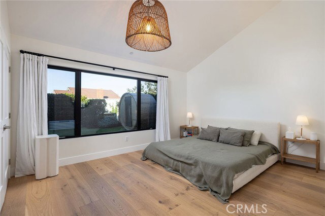 Photo - 2012 Port Chelsea Pl