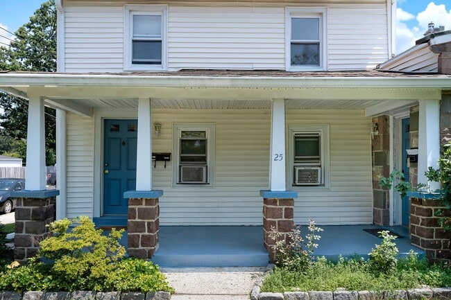 Photo - 25 Greenview Ave