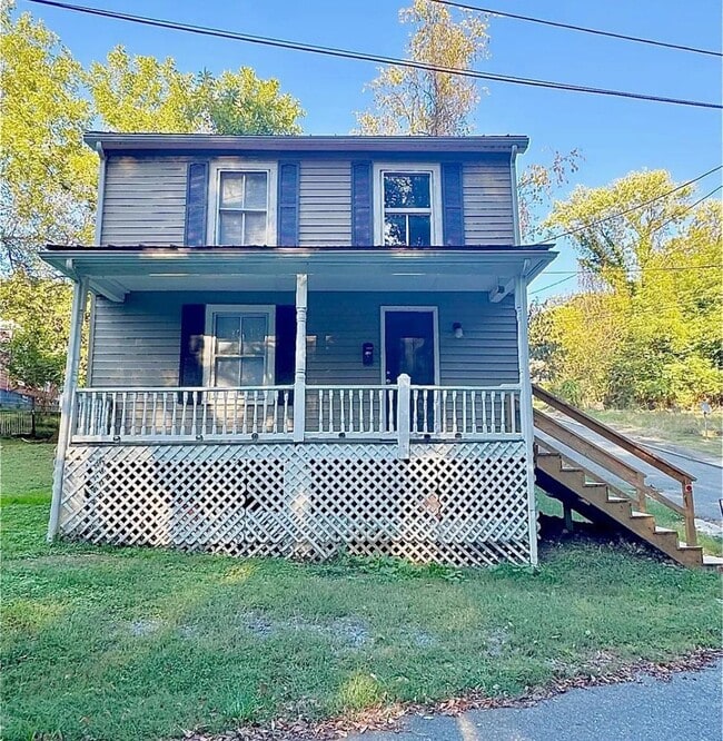 Photo - 800 Spring St