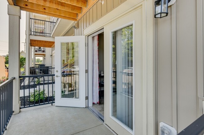 Photo - East Meadows