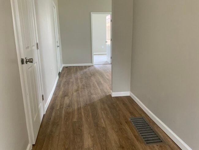 350 E Main St Unit 1st floor