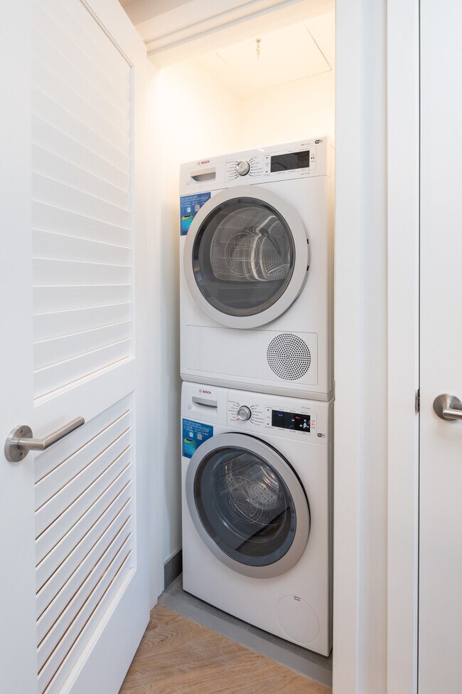 Photo - 12 Commonwealth Ave Unit 807