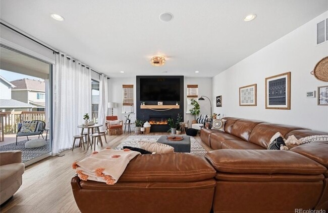 Photo - 7254 S Waterloo Way