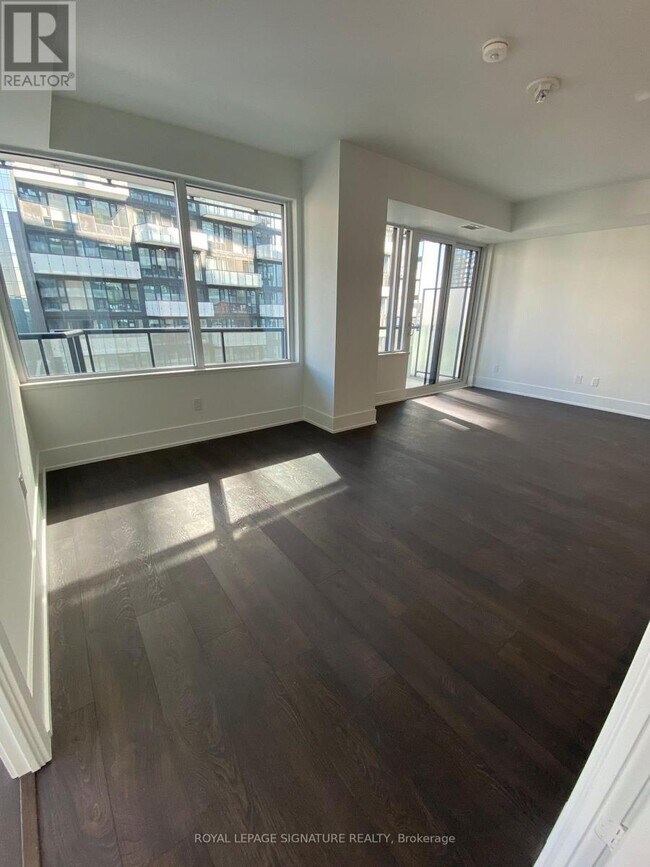 Photo - 480 Front St W Unité 1206