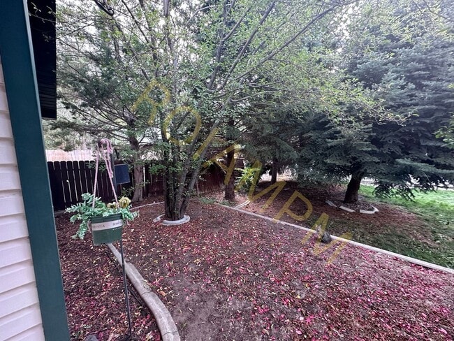 Photo - 180 E Lake St Unit D