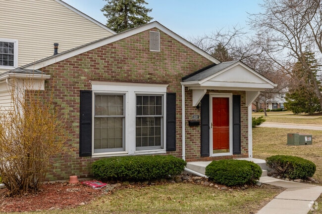 Entrance - Georgetown Commons Condos