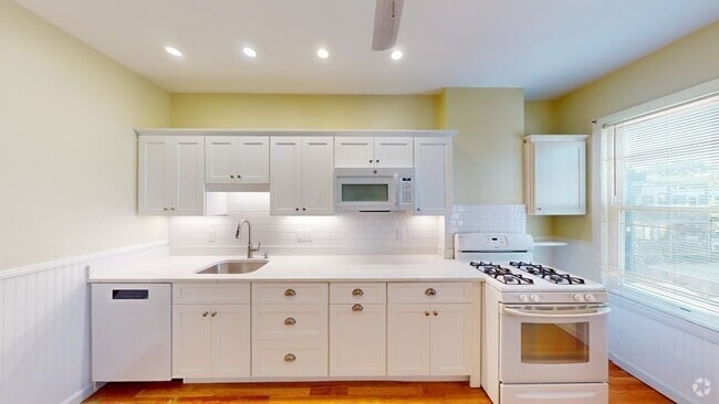 Building Photo - 249 L St Unit 3 Rental