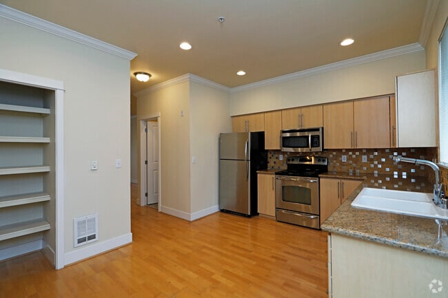 2HAB, 2,5BA - 1,325 ft² - Northshore Townhomes