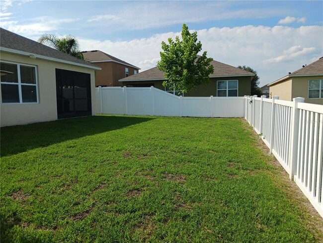 Photo - 563 Honey Bell Rd