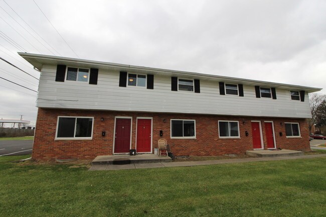 3 Bedroom Apartments For Rent In 43229 Columbus Oh Forrent Photo 4645 Sandy Lane Rd