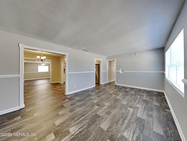 Photo - 3403 Rogero Rd