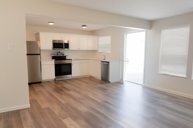 Photo - 5235 Swearngan Rd