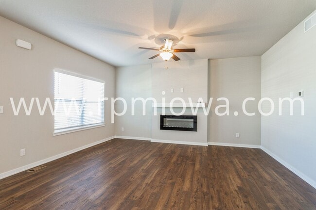 Photo - PRAIRIE TRAIL HOME!! 4 Bedroom, 3 Bathroom in Ankeny