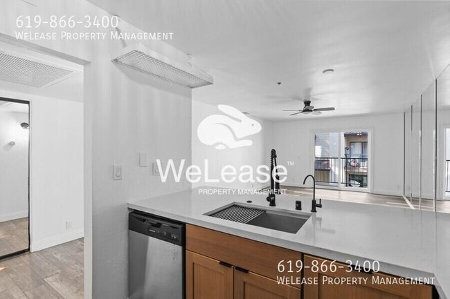 5995 Dandridge Ln