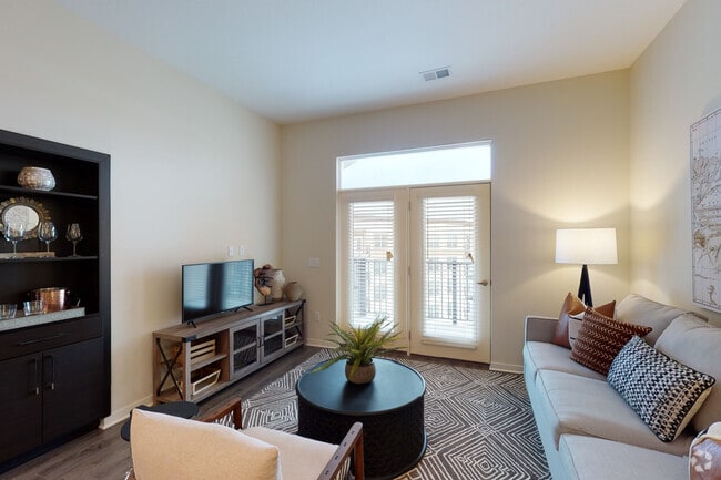 1BR, 1BA - 794 SF