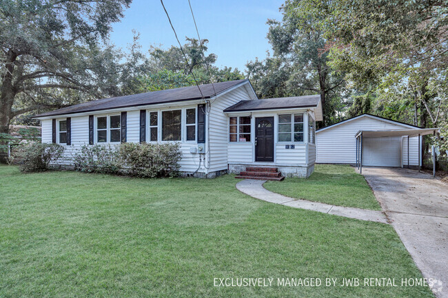 Building Photo - 9062 Van Buren Ave Rental