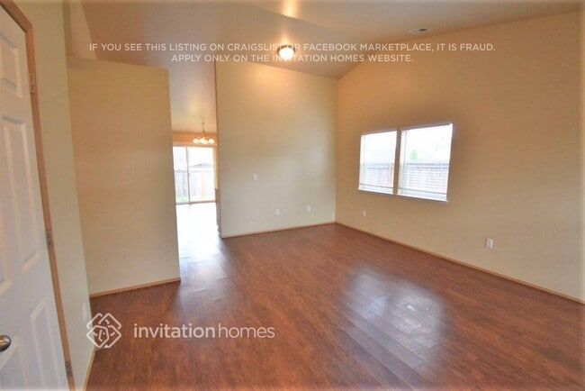 Photo - 10616 64th Ave NE