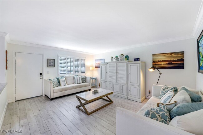 Photo - 766 Central Ave Unidad 117