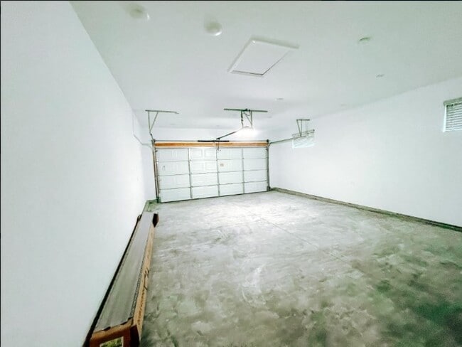 Photo - Beautiful Newer Home in Excellent Conditio...