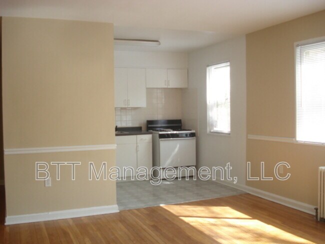 Photo - Brentwood Apartments