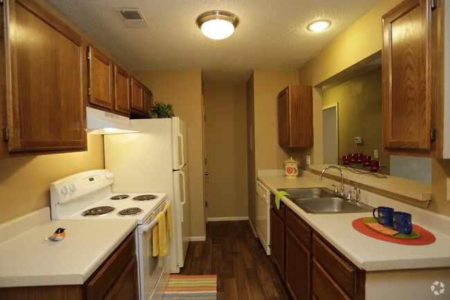 One Bedroom Kitchen