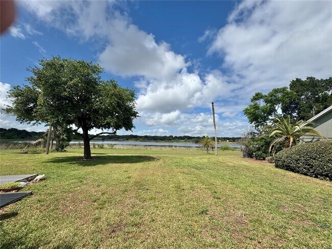 Photo - 1106 Villa Ln