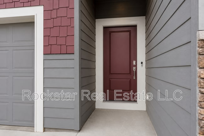 Photo - 8215 S Avery Rd