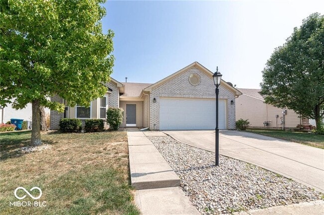 Building Photo - 11817 Shady Meadow Pl Rental