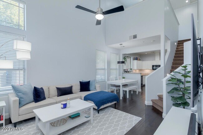 Photo - 1225 N 36th St Unidad 1116