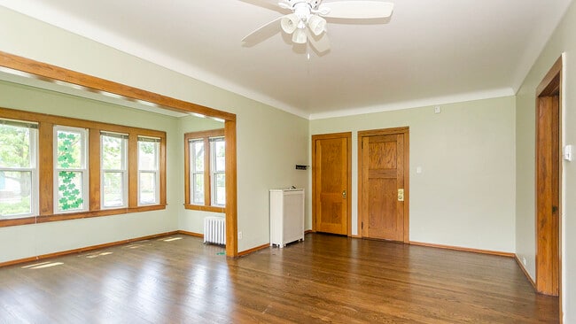 Photo - 100 Belle Plaine Ave