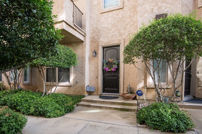 Photo - The Sorano Town Homes